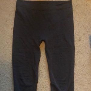 Charcoal gray leggings